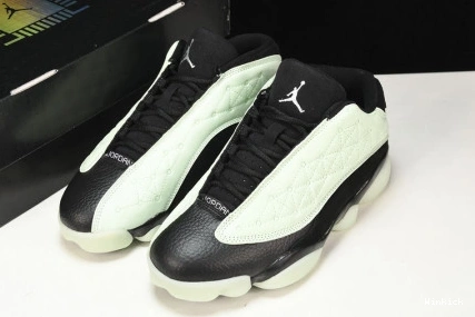 DAY (2021) 13 LOW AIR SINGLE'S JORDAN DM0803-300 RETRO 0824